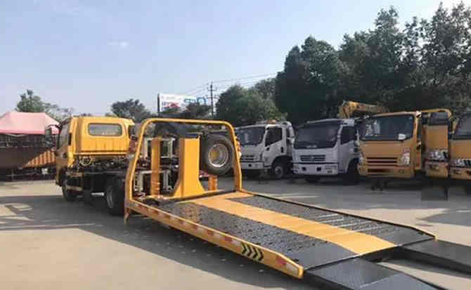 姑苏区汽车中途维修案例